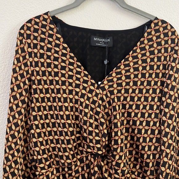 MinkPink Valentina mini dress size medium NWT - Picture 3 of 9